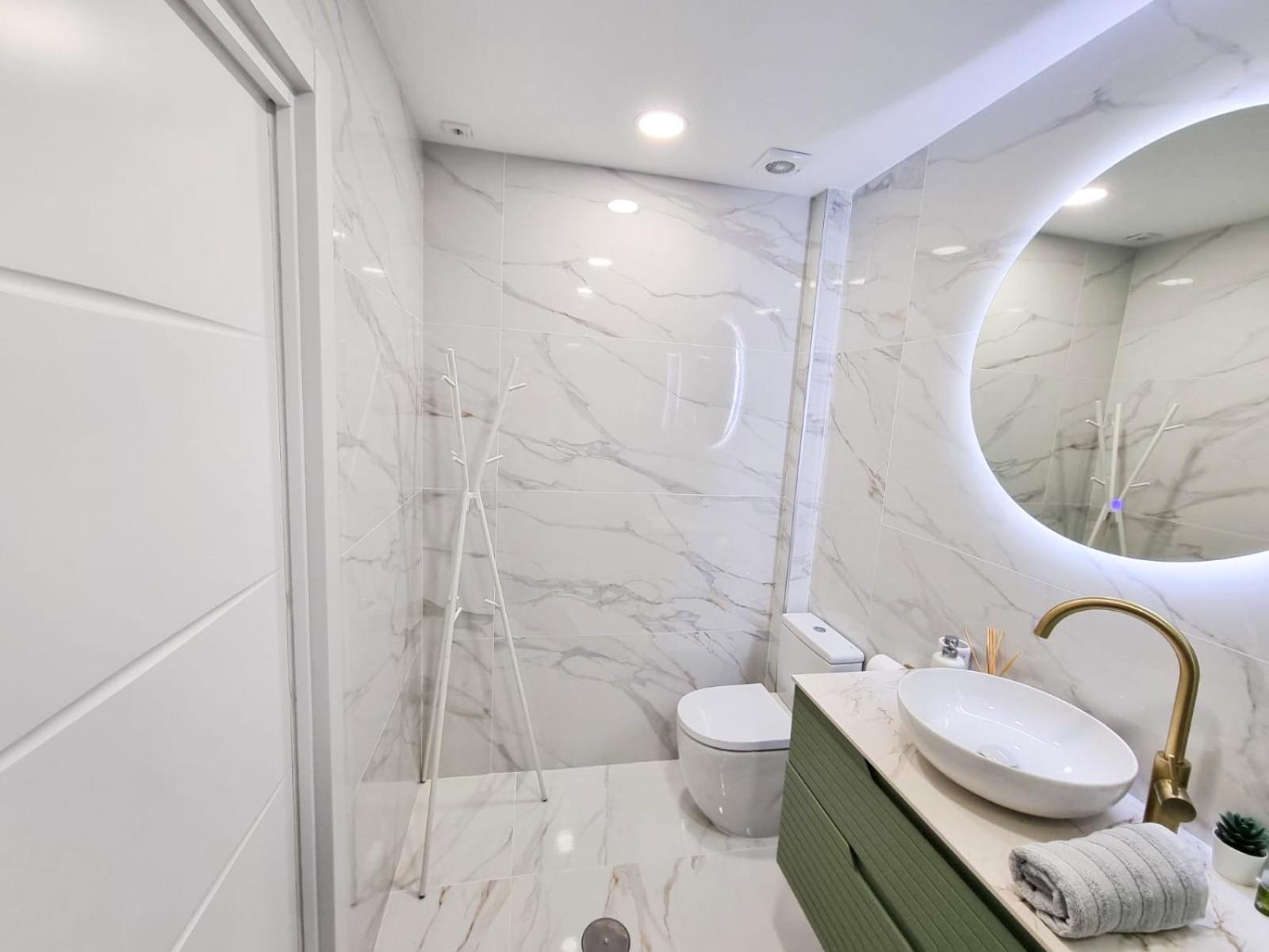 Spectacular Sea Views Torremolinos Apartment Exterior foto